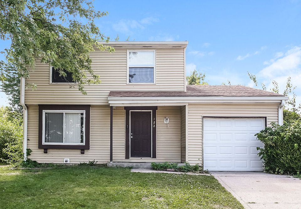 1st image of 822 Woodlark Dr