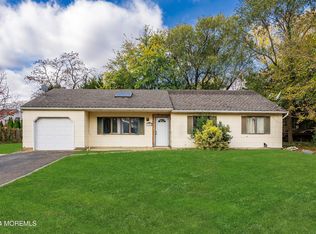 1186 Manor Dr, Lakewood, NJ