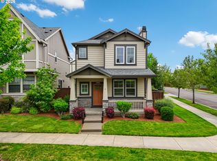 10883 SW Stockholm Dr, Wilsonville, OR 97070