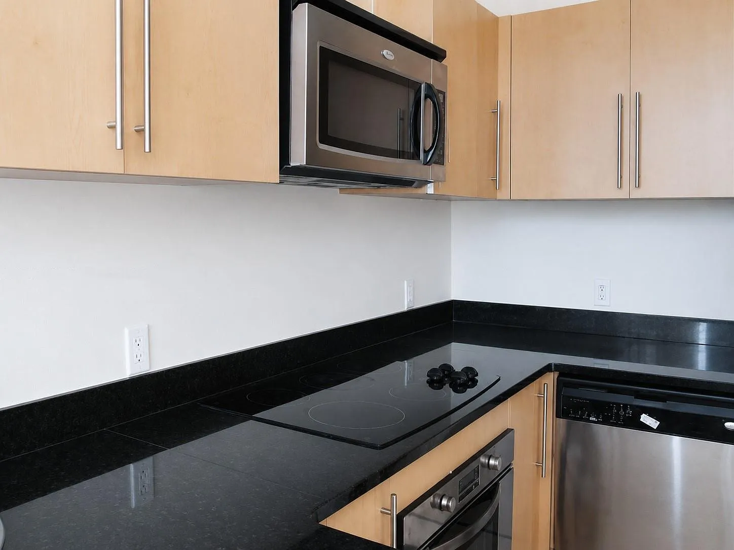 300 S Biscayne Boulevard — Photo 3