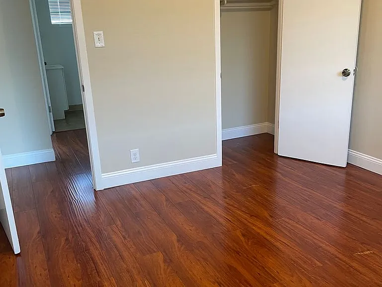 1694-1698 Kentfield Ave — Photo 5