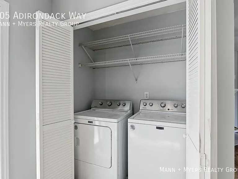 305 Adirondack Way — Photo 24