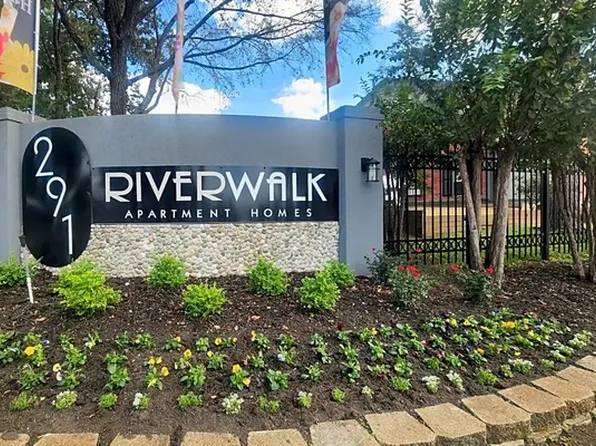 Riverwalk Apartment Homes
