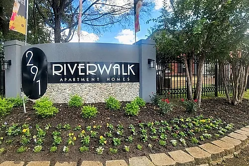 Riverwalk Apartment Homes Photo 1