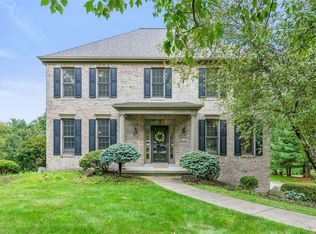5040 Northfields Dr, Gibsonia, PA 15044