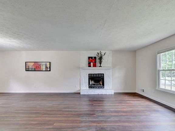 4th image of 3414 Broxton Mill Way