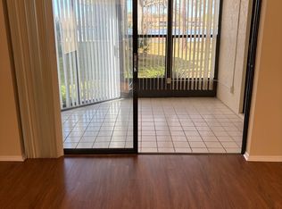 10 Woodlake Pl #10, Oldsmar, FL 34677