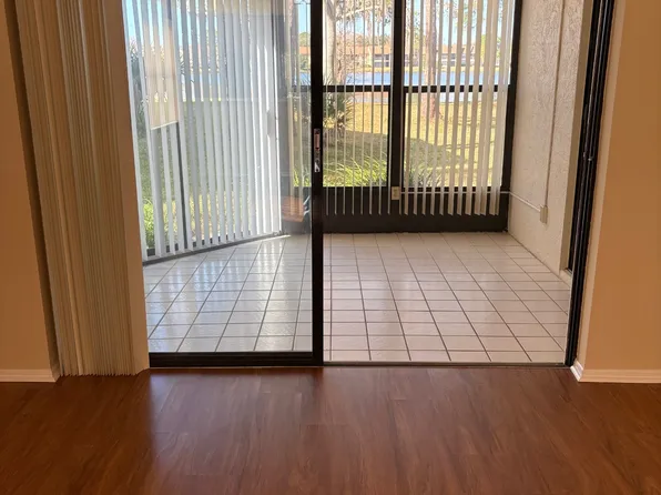 10 Woodlake Pl #10, Oldsmar, FL 34677