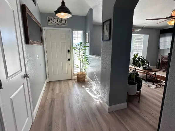 (undisclosed Address), Windsor, CA 95492