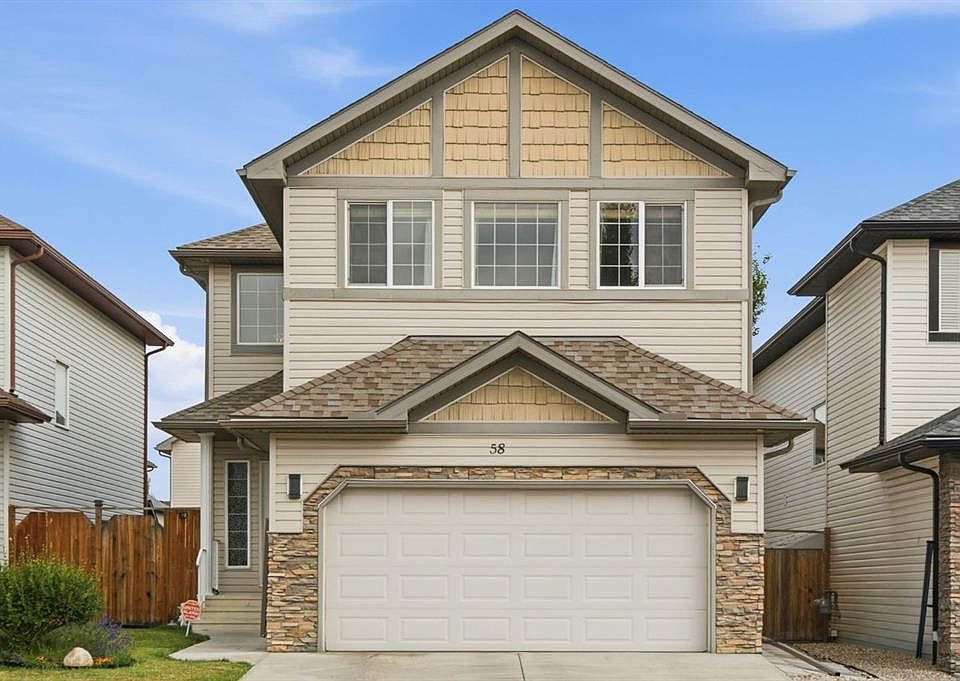 1st image of 58 S Everwoods Park SW