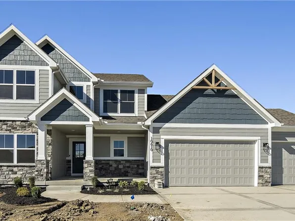 10610 N Mulberry St, Kansas City, MO 64155