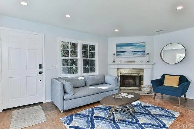 736 F Ave #1 — Photo 20