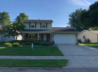 1430 Cambridge Dr, South Bend, IN