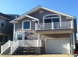 101 Delaware Ave, Long Beach, NY 11561