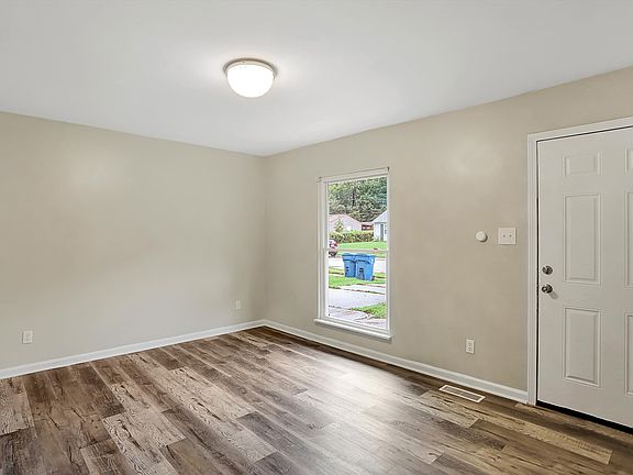 5th image of 5907 W 41st Pl