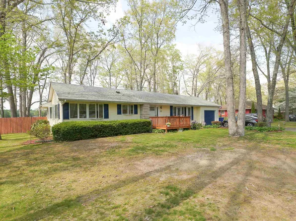 2402 Shelburn Rd, Millville, NJ 08332