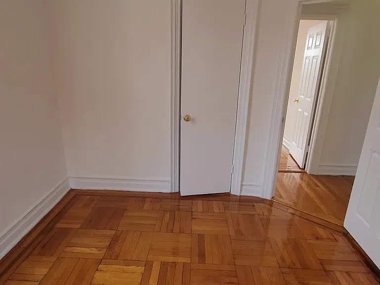 57 Avenue O #1D — Photo 20