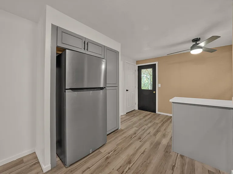 1562 Hedwig Dr — Photo 13