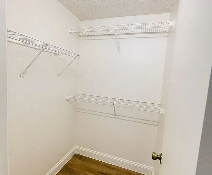 13403 Greenpointe Dr — Photo 21
