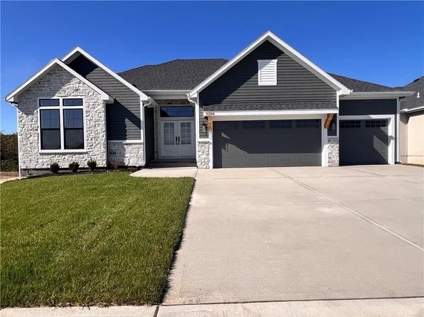 16268 Baxter St, Gardner, KS 66030