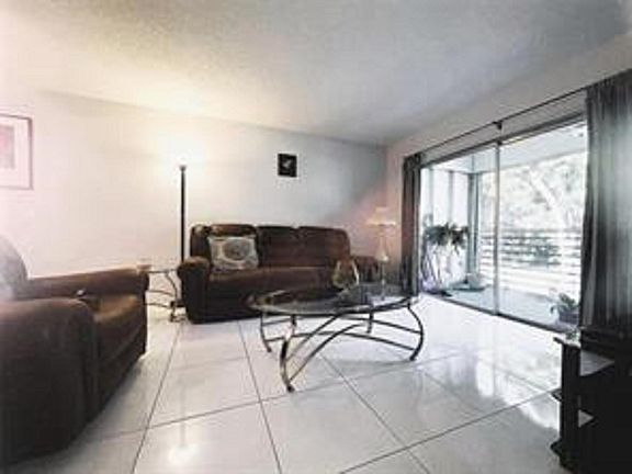 5th image of 8305 NW 61st Street #C209