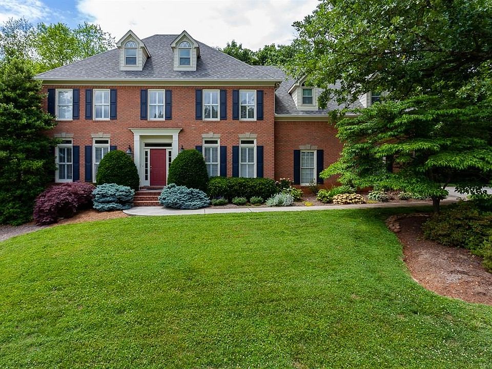 1st image of 1344 Kensington Dr