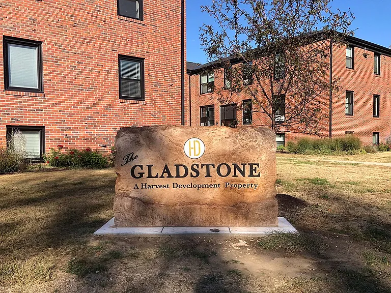 The Gladstone! Classic but Modern 1 & 2 Bedroom Apartments in Dundee — Photo 2