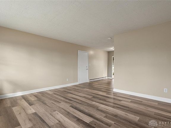 2nd image of 1029 Colorado Dr