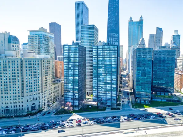 880 N Lake Shore Dr APT 10AB, Chicago, IL 60611