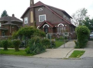 276 W Montana St, Detroit, MI 48203