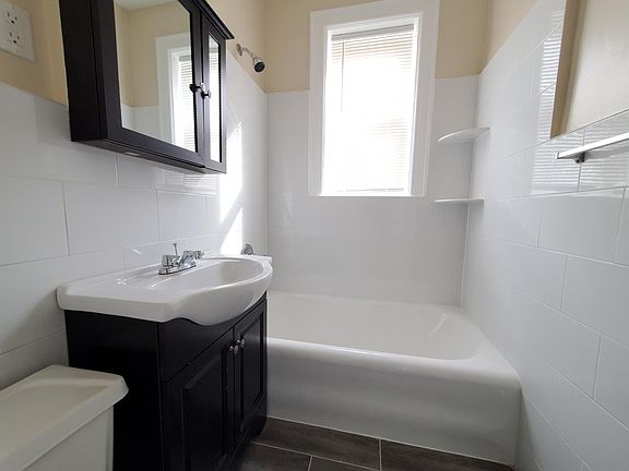 5th image of 115 Fairview Ave APT 58
