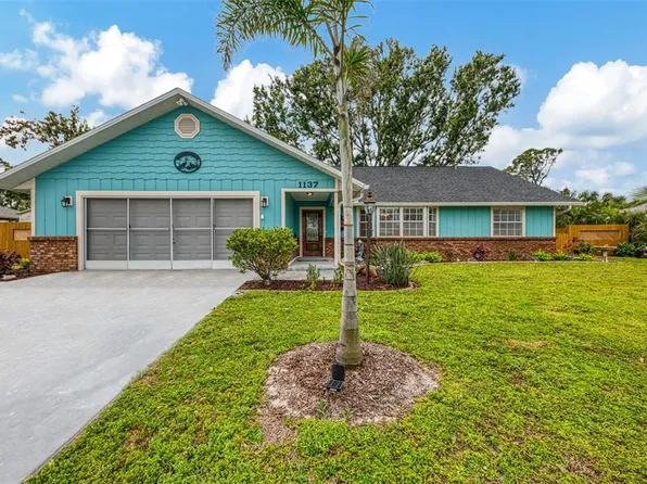 1137 Ponderosa Rd, Venice, FL 34293