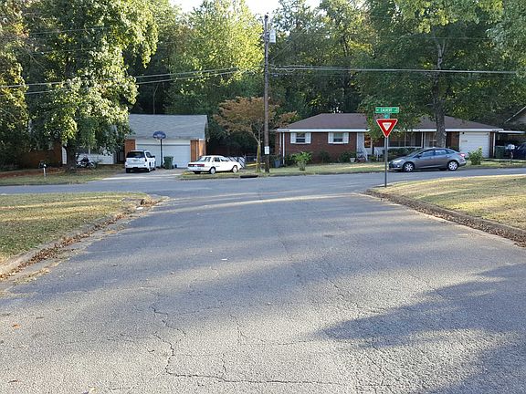 5th image of 4633 Daugette Dr NW