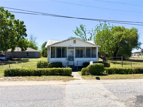 1204 Harding Ave, Lake Wales, FL 33853