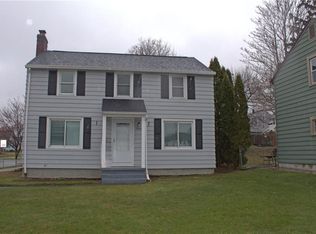 1185 N Winton Rd, Rochester, NY 14609