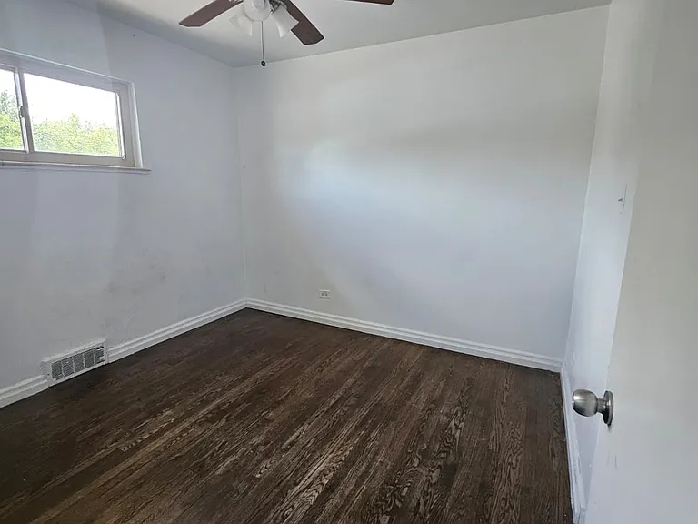 1383 Moline St — Photo 5