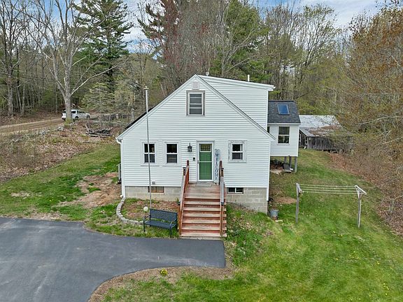 2nd image of 156 Branch Hill Road