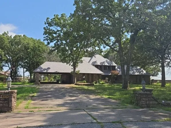 116 Hillcrest Dr, Galena, KS 66739
