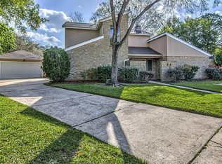 518 Lorie Ln, Seabrook, TX 77586