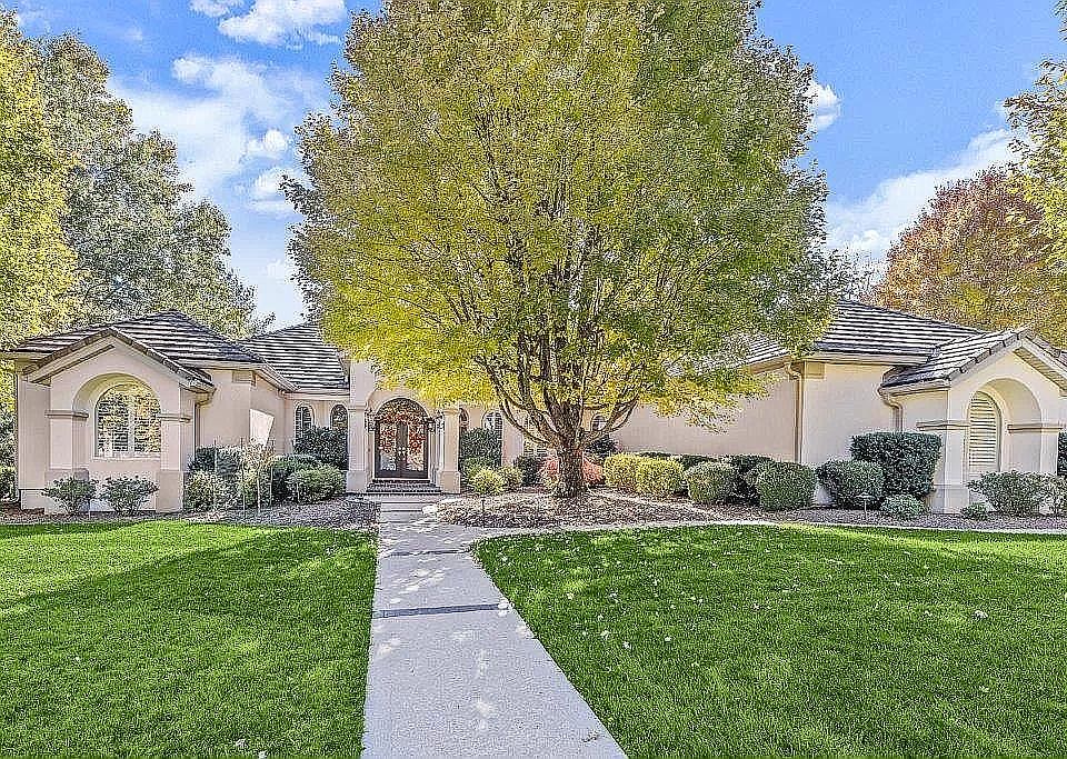1st image of 203 Regency Ct