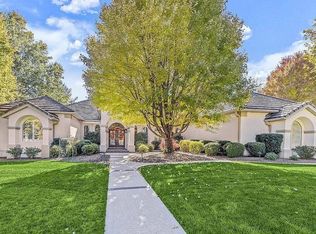 203 Regency Ct, Bentonville, AR 72712