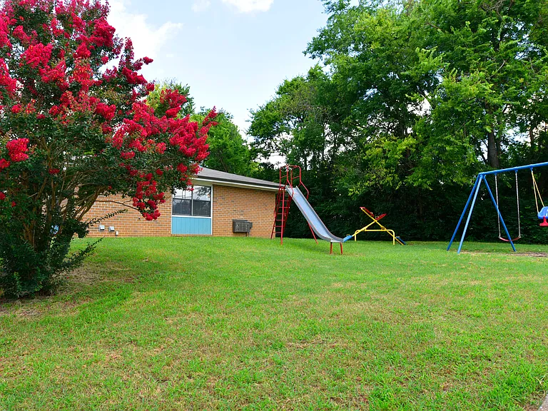 116 Croley Ct #116 — Photo 5