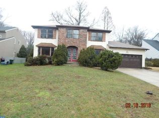 4 Aaron Ct, Cherry Hill, NJ 08002