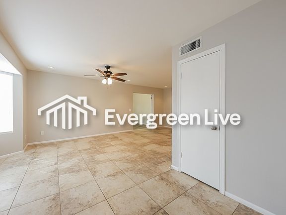 3rd image of 903 E Escuda Dr