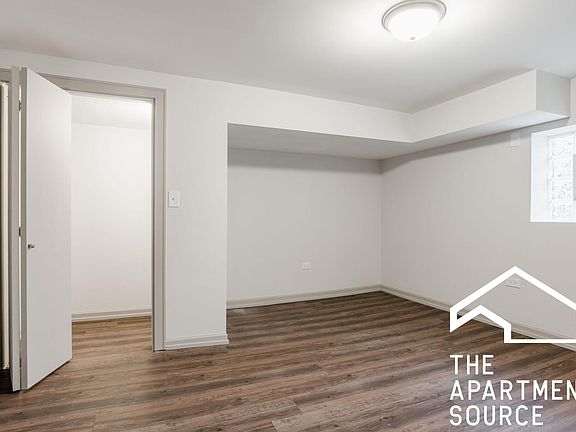 5th image of 709 N Hamlin Ave #G1