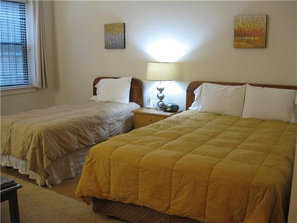 1st image of 27 E 38th St APT 1D