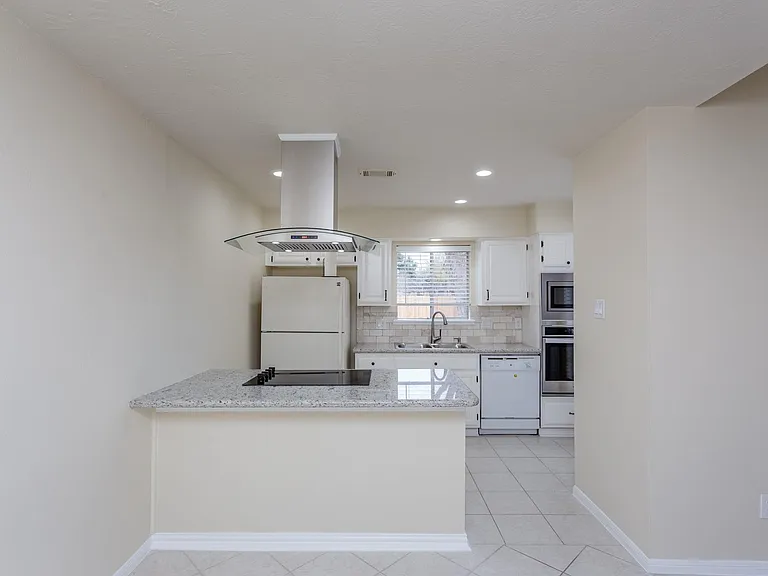 2703 Ferry Lndg — Photo 14