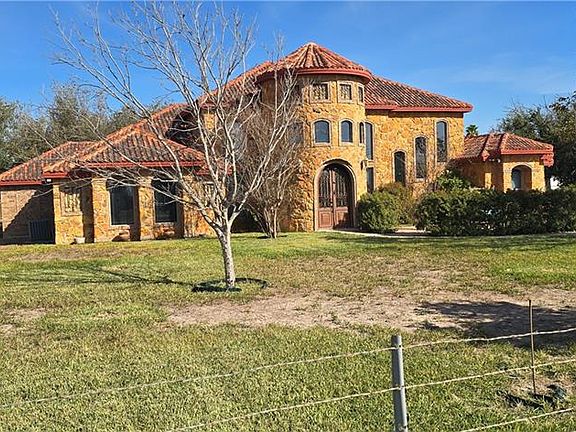 3rd image of 5312 E Mile 4 Rd