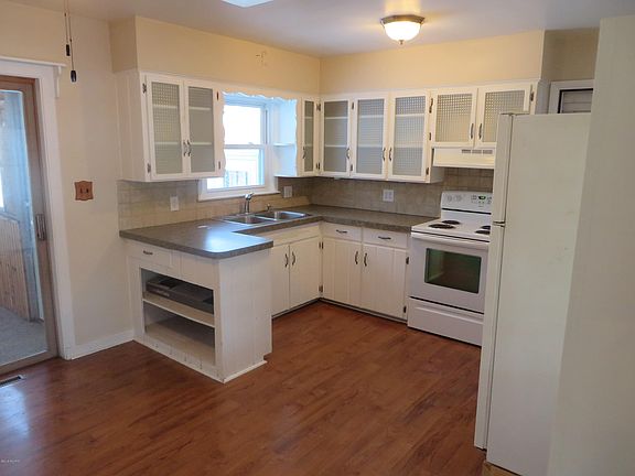 2nd image of 509 Rose Park Dr