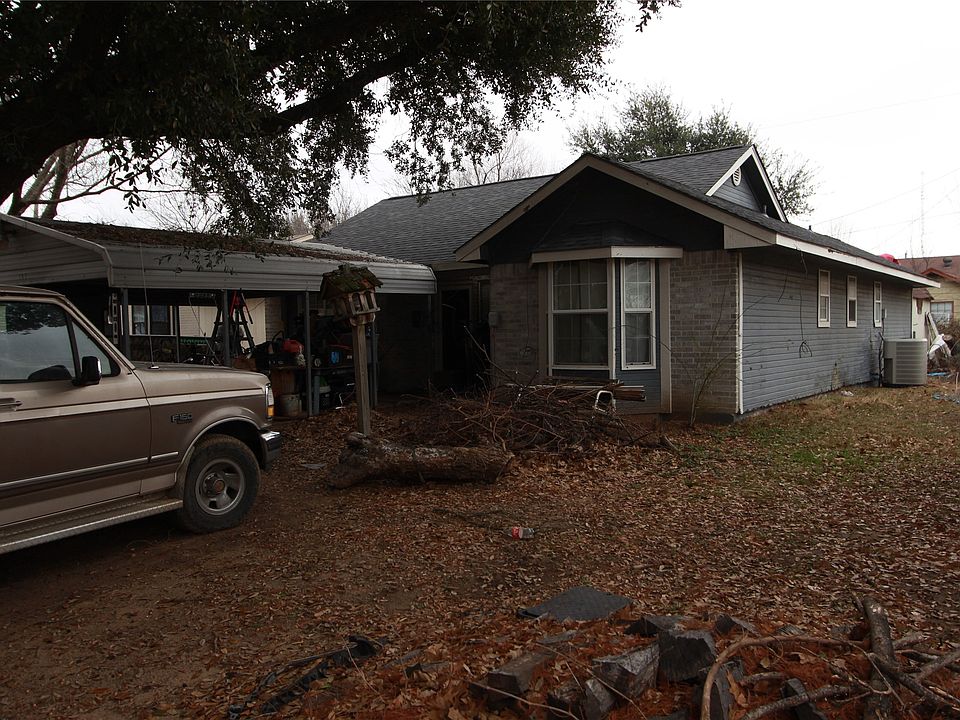 1st image of 102 Remington Cir